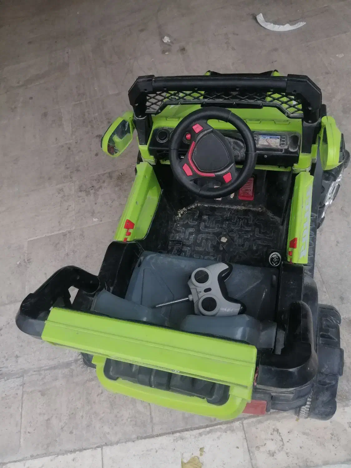 ماشین شارژی جیپ|اسباببازی|یزد, |دیوار