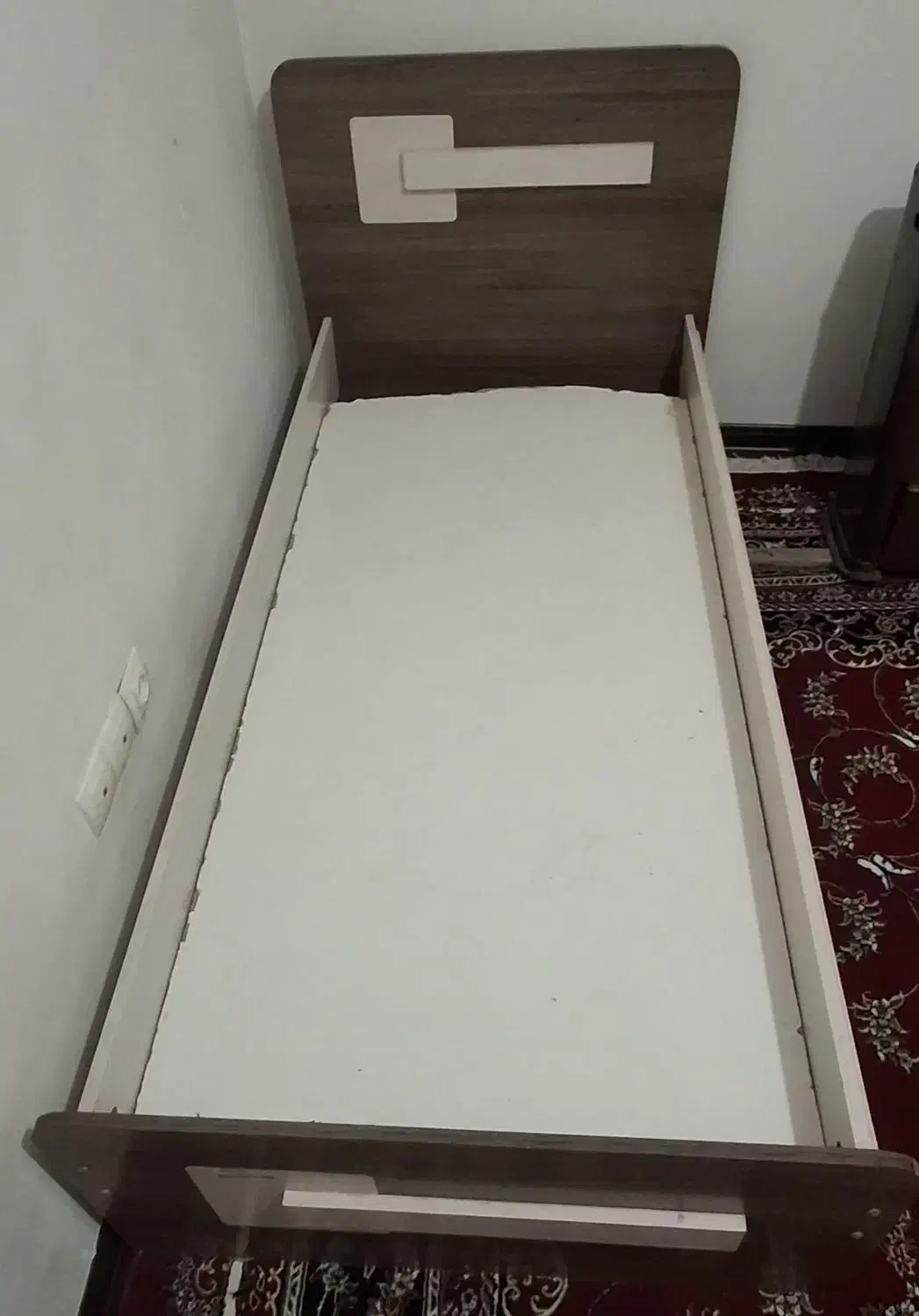 تخت خواب نوجوان|تخت و سرویس خواب|اصفهان, امیرعرب|دیوار