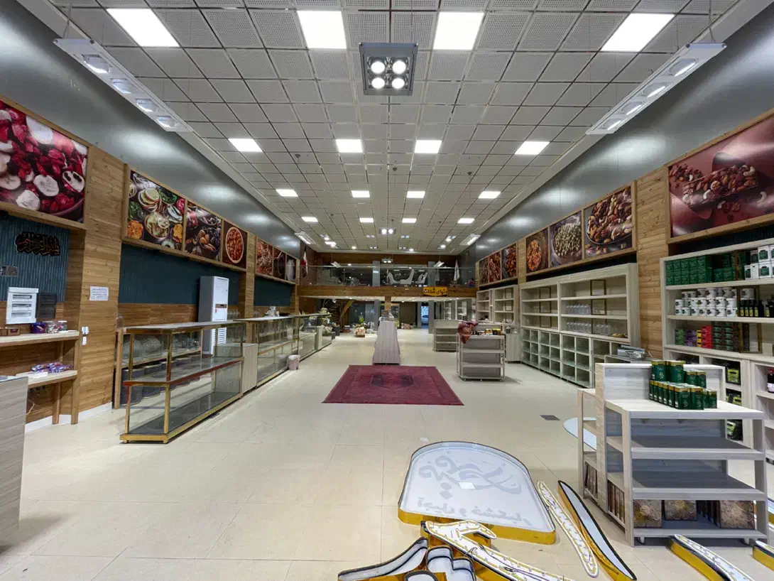 اجاره مغازه۳۴۰ متری واقع در دانش بابالکن|اجارهٔ مغازه و غرفه|اردبیل, |دیوار