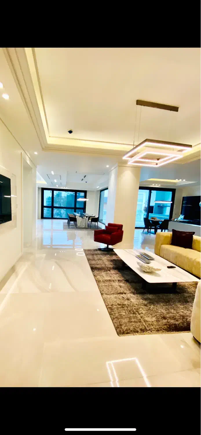 ۳۸۰متر مدرن+۳۰متر تراس ویوو شهر و باغ