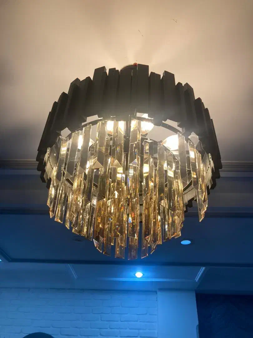 لوستر مدل پیانویی|لوستر و چراغ آویز|ساری, |دیوار