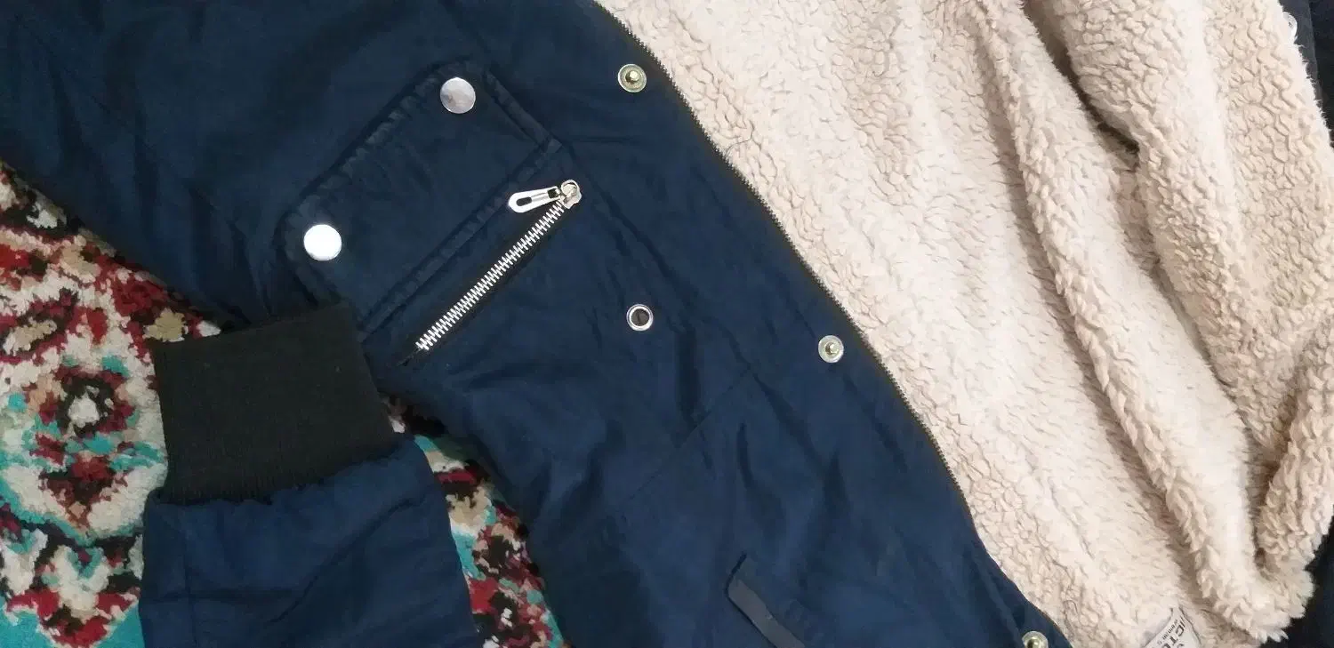 کاپشن در حد نو|لباس|خرمشهر, |دیوار