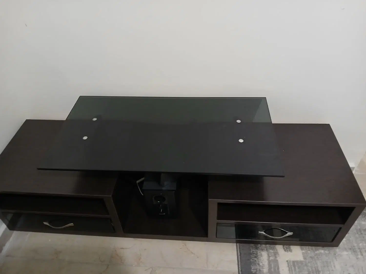 میز تی وی|میز تلویزیون|پردیس, فاز ۸|دیوار