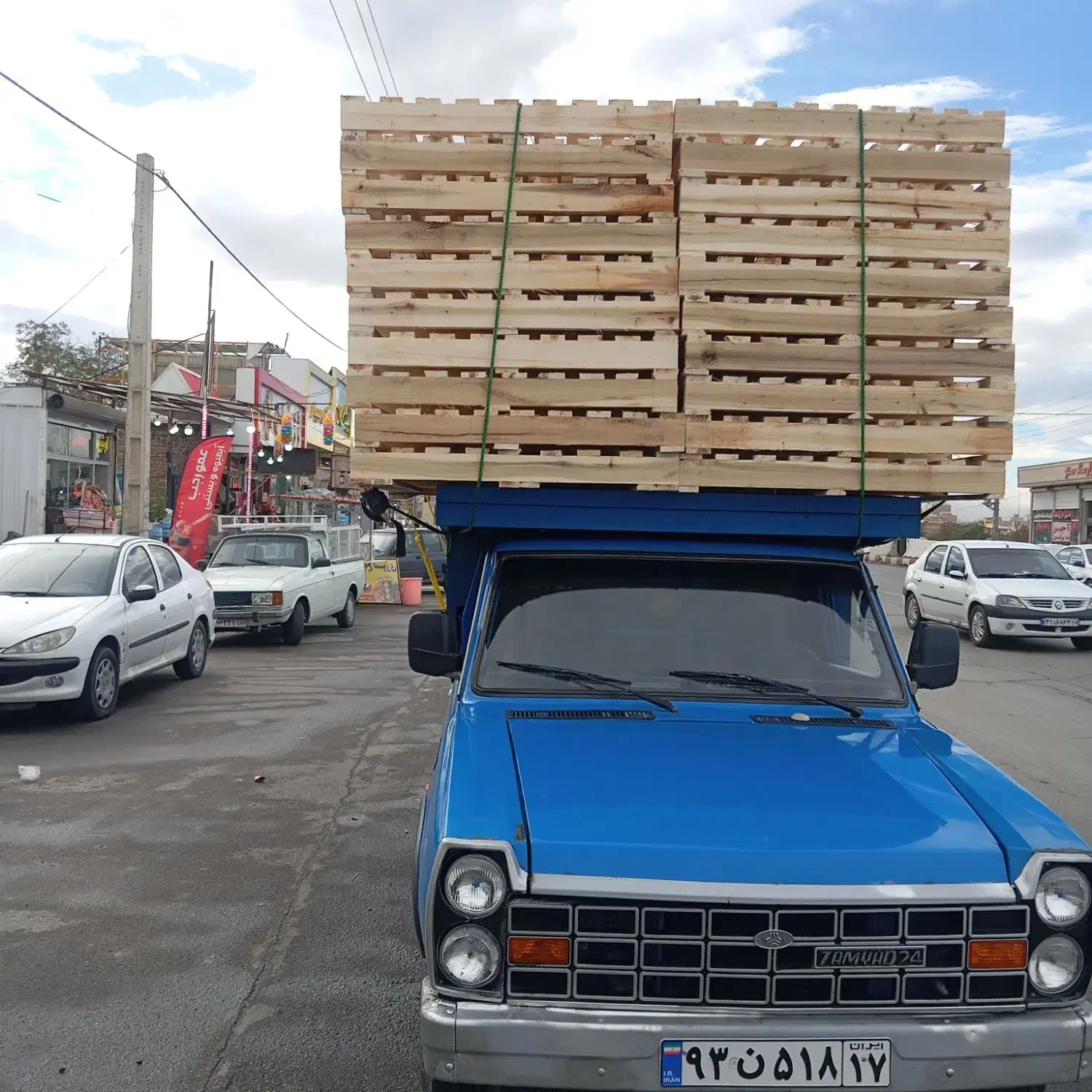 حمل بار درون شهری و بیرون شهری قیمت مناسب|خدمات حمل و نقل|ارومیه, |دیوار