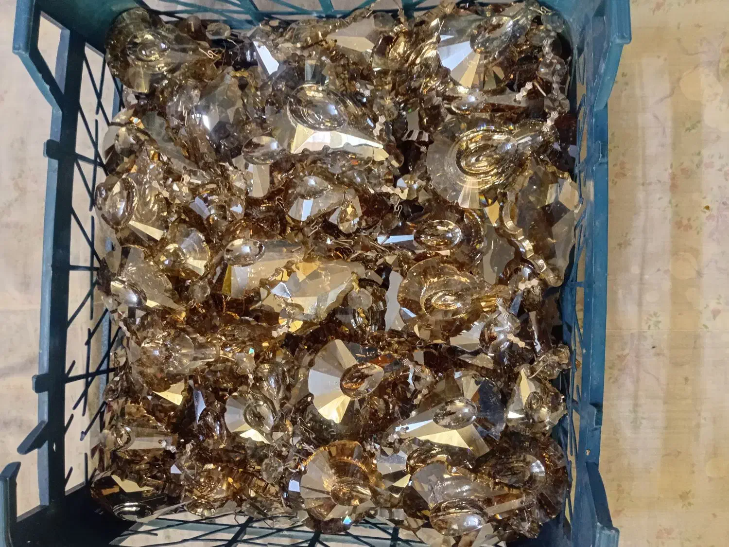 لوازم لوستر|لوستر و چراغ آویز|اسلام‌شهر, شهرک طالقانی|دیوار