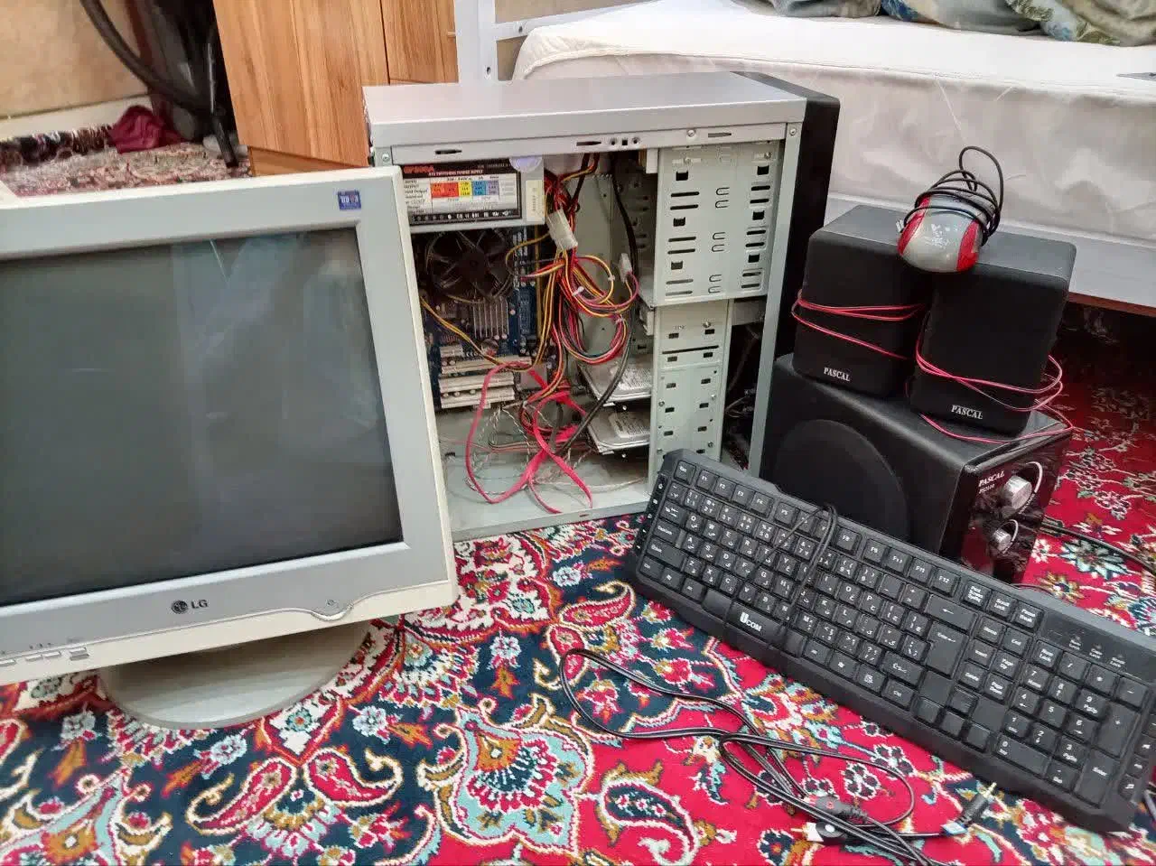 کامپیوتر LG با تمامی لوازم جانبی|رایانه رومیزی|نجف‌آباد, امام خمینی|دیوار