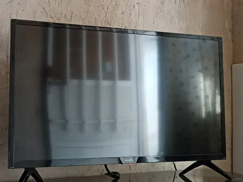 تلویزیون ال ای دی philips 32|تلویزیون و پروژکتور|اسلام‌‌آباد غرب, |دیوار