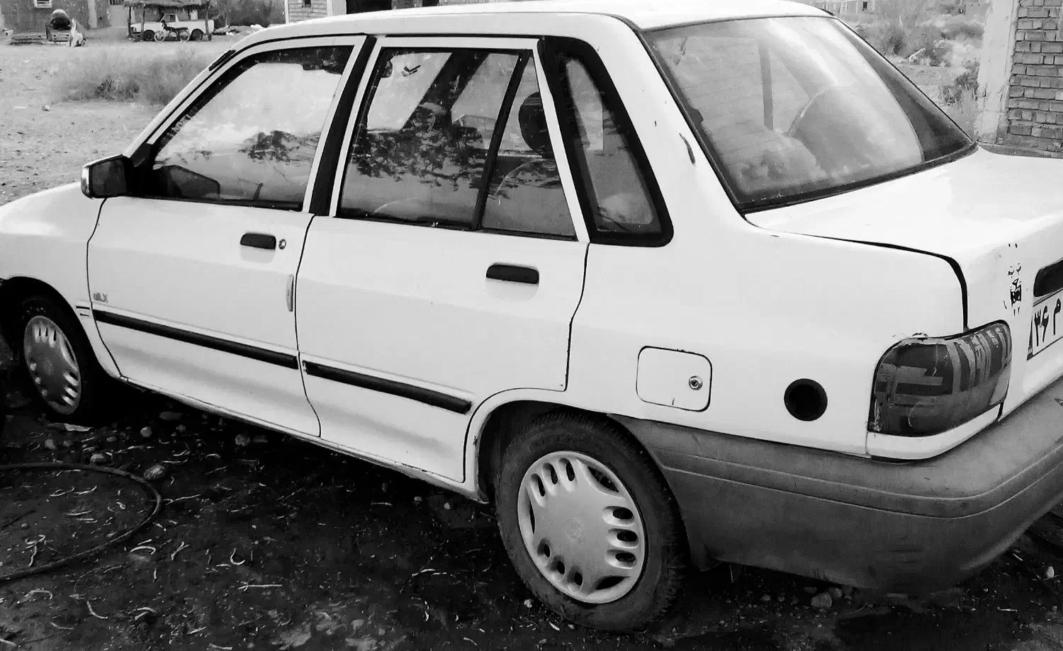 پراید صندوقدار مدل ۸۰ سفید کارکرد ۱۰۰هزار|خودرو سواری و وانت|جیرفت, |دیوار