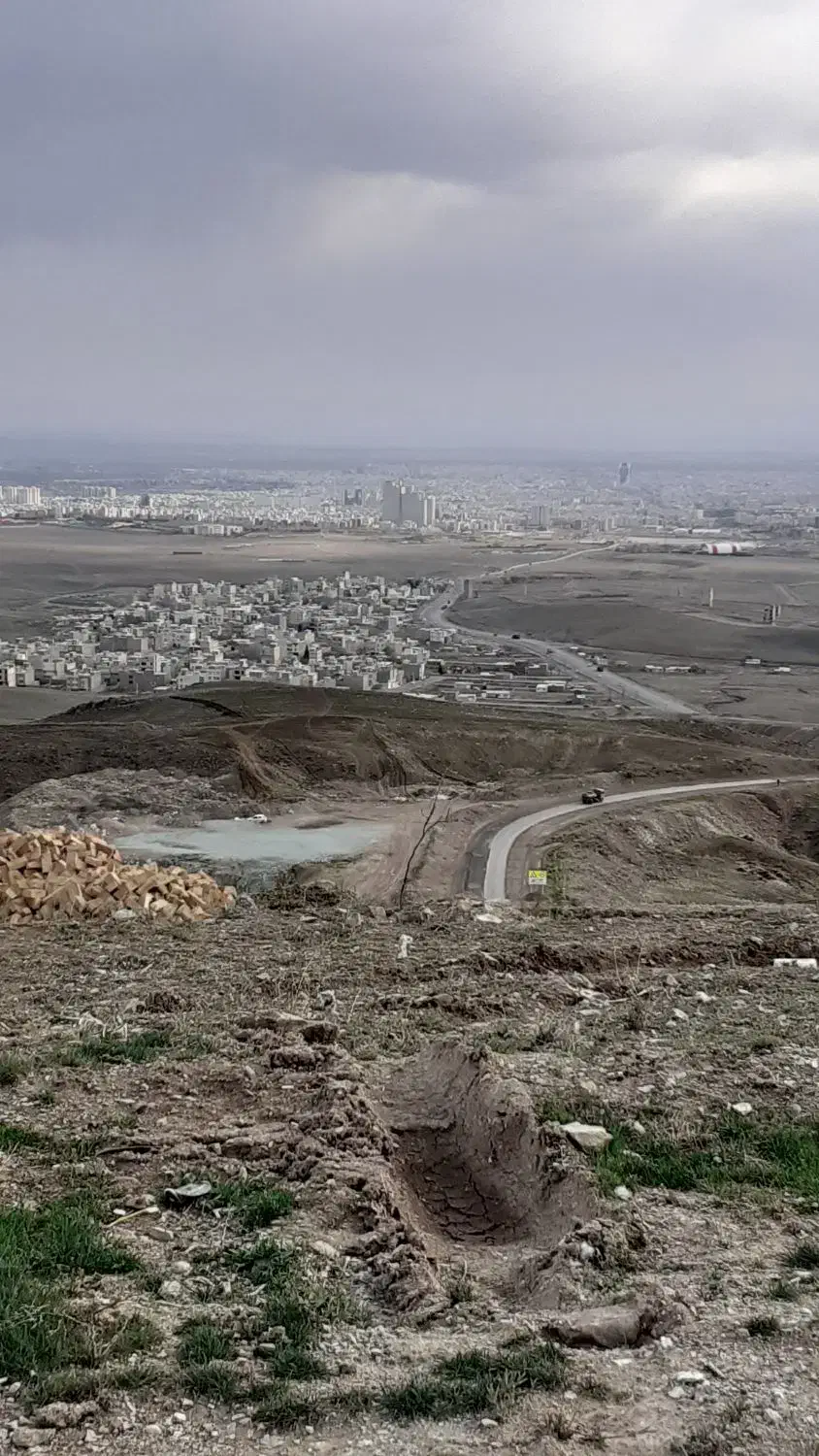 زمین بام شهر قزوین ۵۰۰متر بالای شهرک عظیمیه ویوشهر|فروش زمین و ملک کلنگی|قزوین, |دیوار