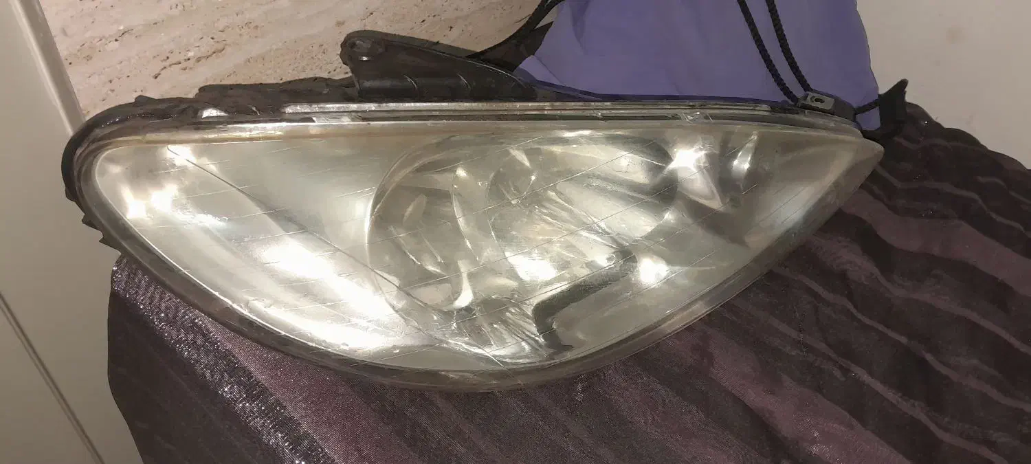 چراغ جلو ۲۰۶|قطعات یدکی و لوازم جانبی|رشت, نخودچر|دیوار