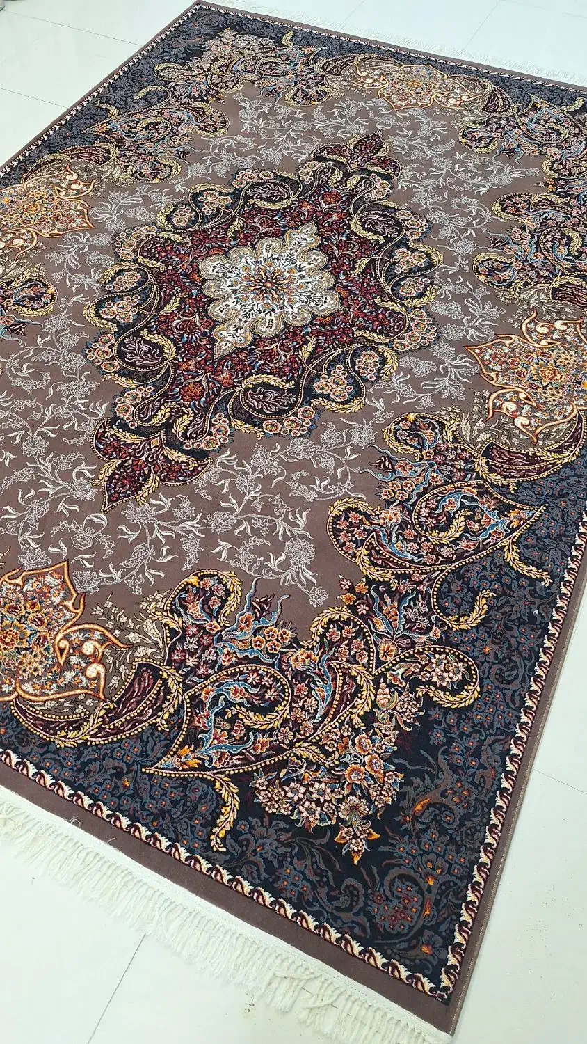 دو تخته فرش9 متری گردویی 700شانه|فرش|ایلام, |دیوار