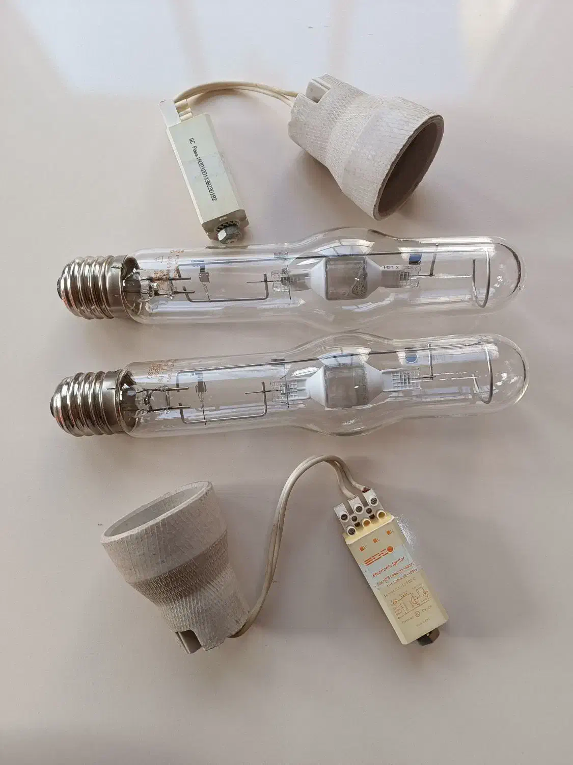 لامپ متال هالید(خیاری) 400وات اسرام اسلواکی اصل|لامپ و چراغ|مرند, |دیوار