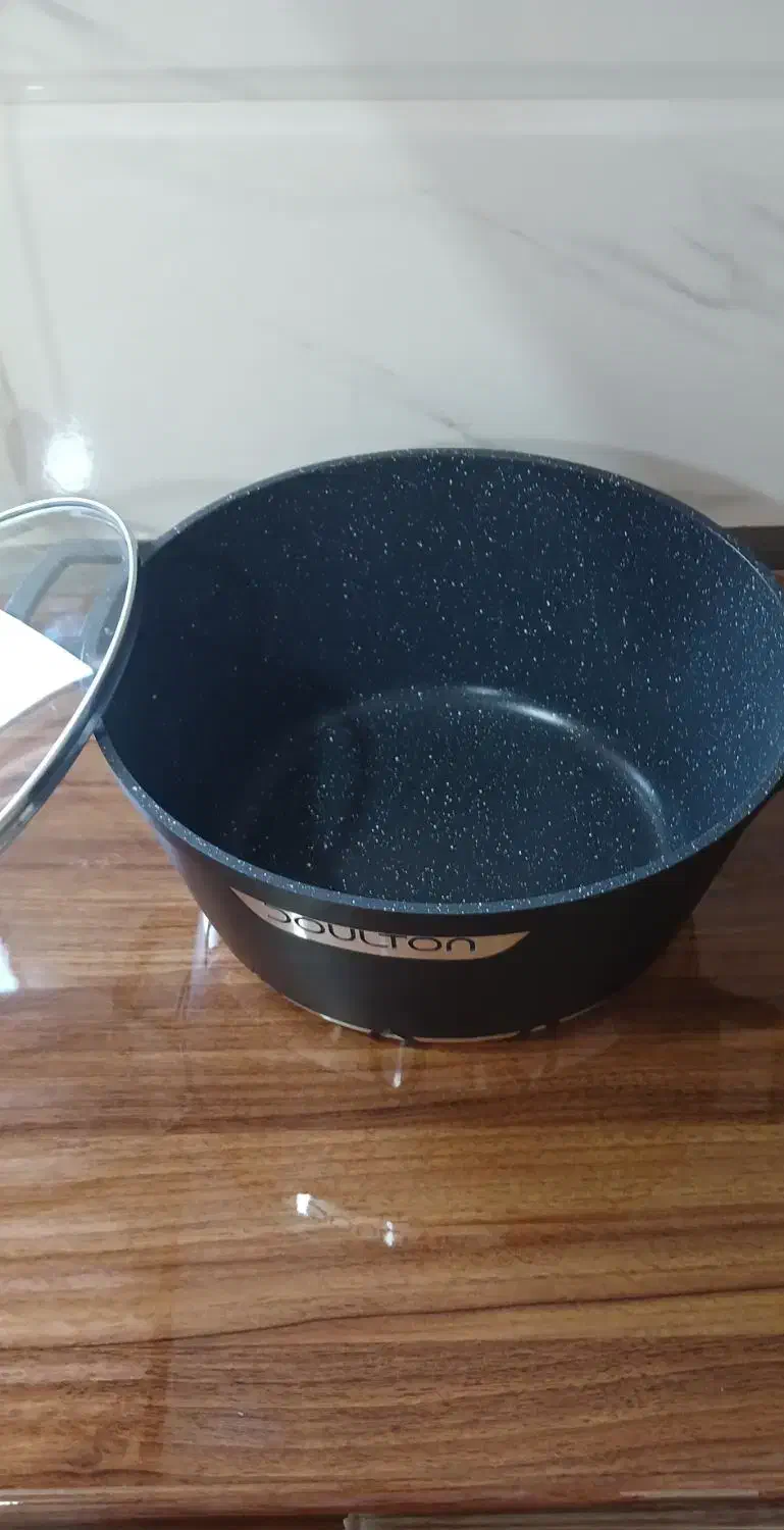 قابلمه|ظروف پخت‌وپز|ایلام, |دیوار