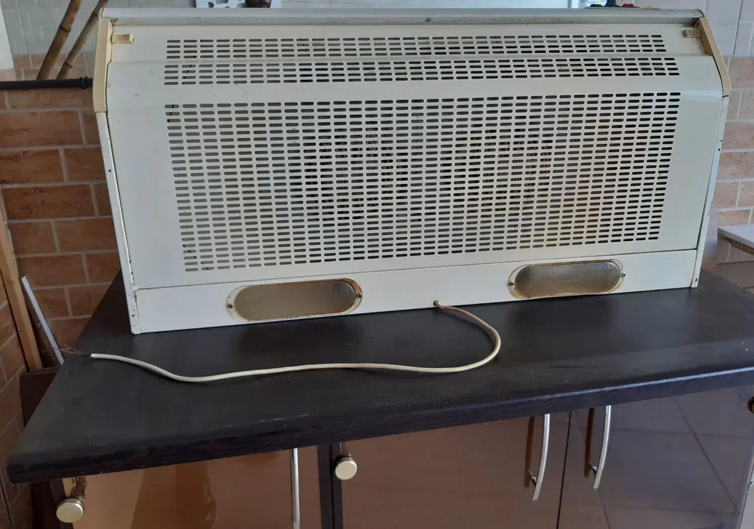 هود|هود|لنگرود, |دیوار