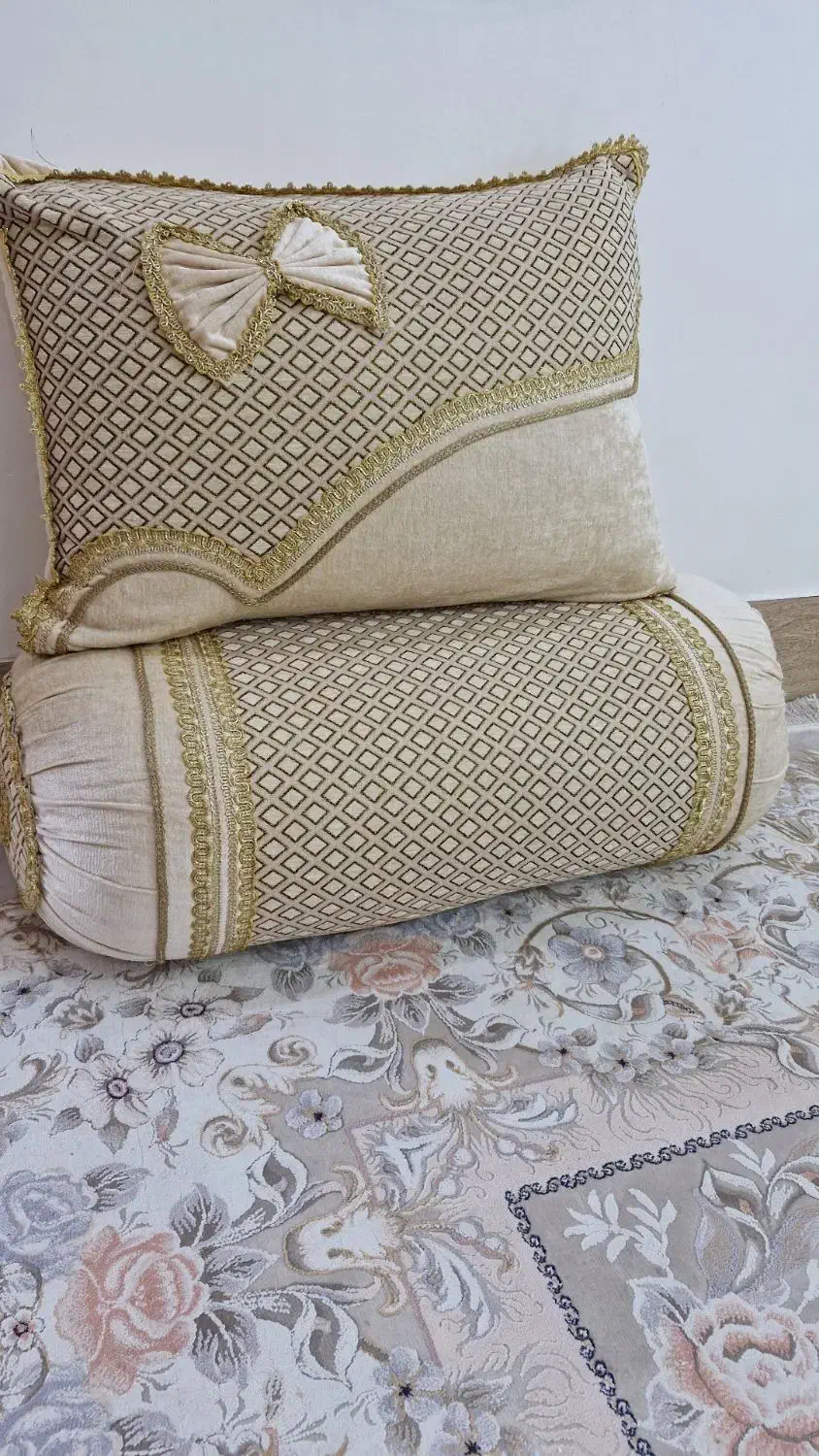 روبالشتی|روفرشی|دهدشت, |دیوار