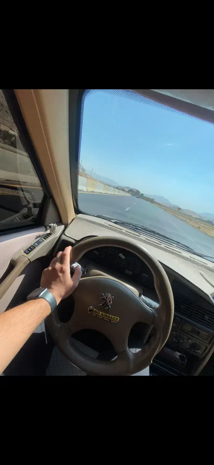 پژو ۴۰۵بدون نقطه|خودرو سواری و وانت|تهران, پونک|دیوار