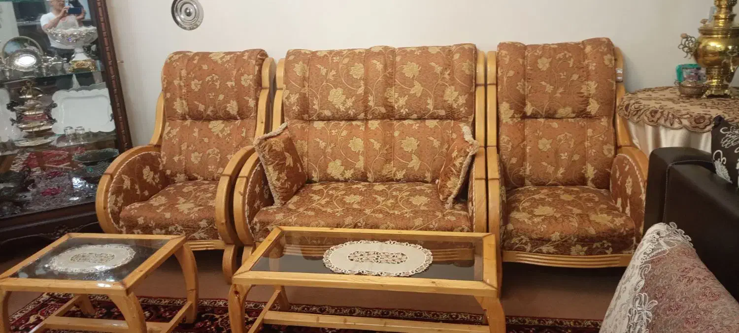فروش مبل راحتی و میز عسلی|مبلمان خانگی و میز عسلی|مرند, |دیوار