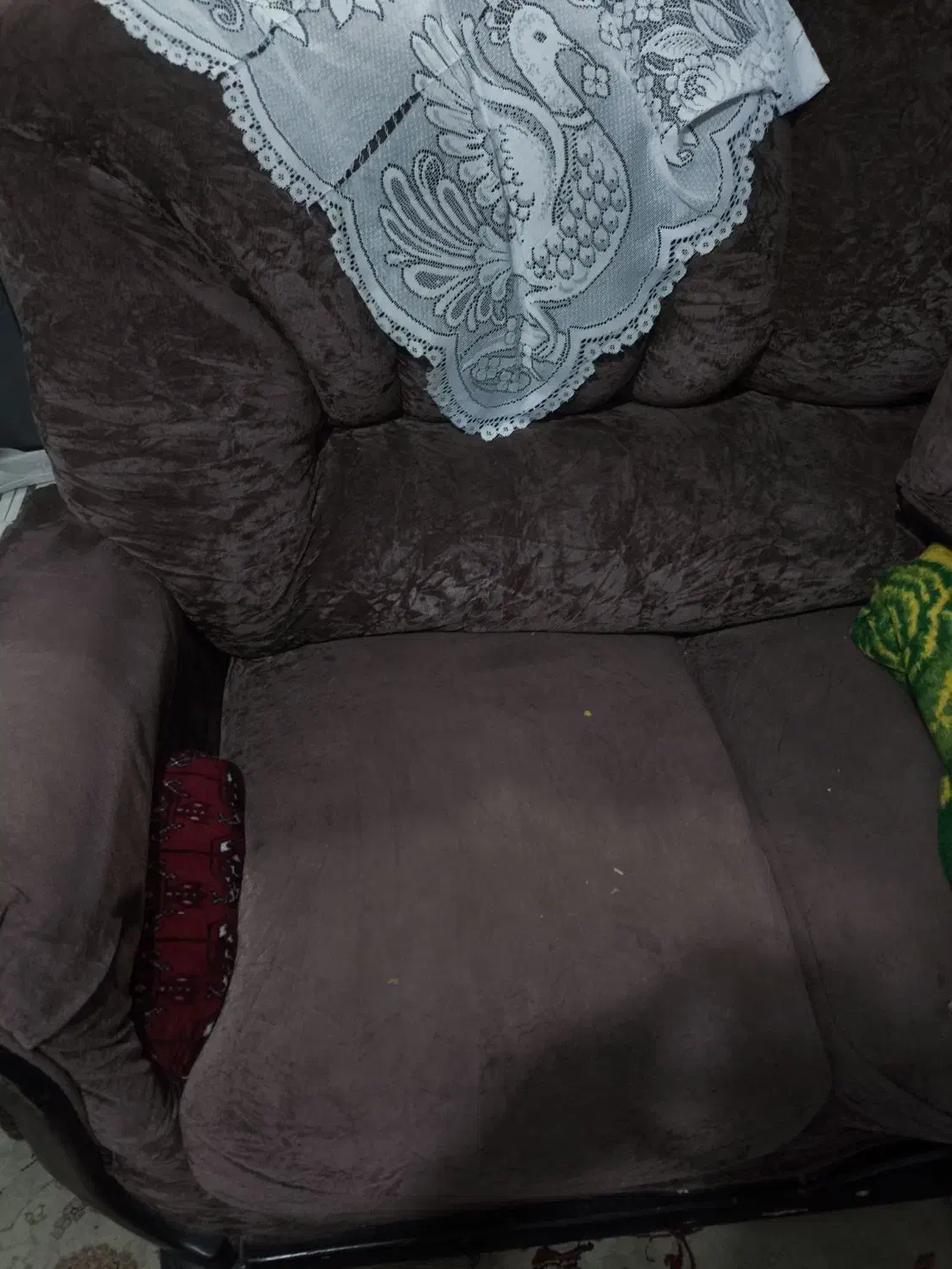 مبل هفت نفره|مبلمان خانگی و میز عسلی|صدرا-فارس, فاز ۲|دیوار