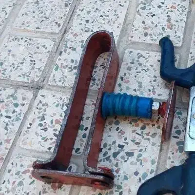 کمک فنر و فنر جلو فابریک405  قفل پدال تخته طاقچه|قطعات یدکی و لوازم جانبی|شهریار, شهریار|دیوار