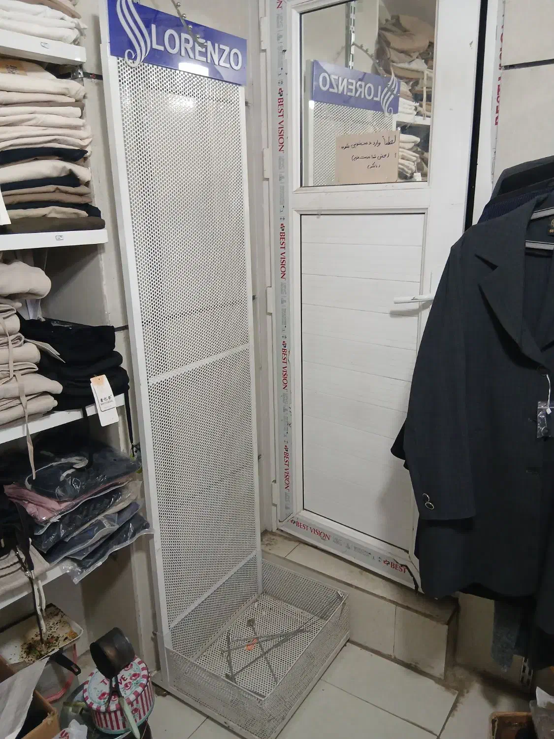 چوب کار پلاستیکی مشکی ورگال جوراب|عمده‌فروشی|الوند, |دیوار