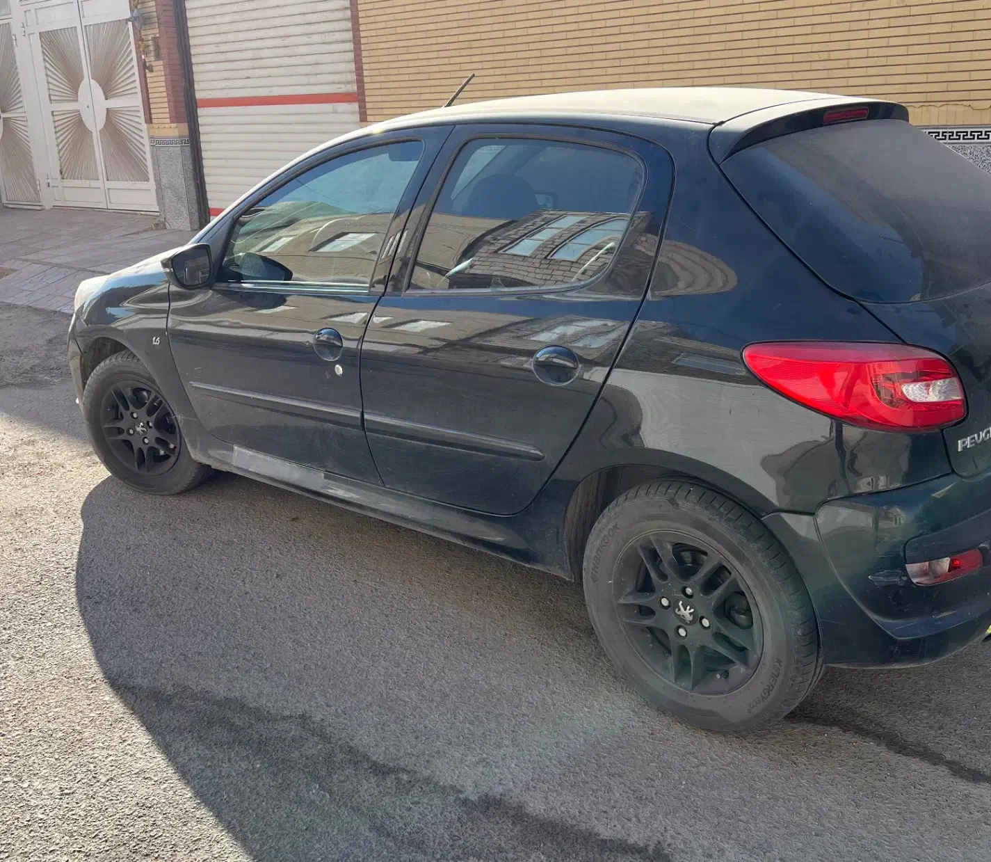 پژو ۲۰۷|خودرو سواری و وانت|بافق, |دیوار