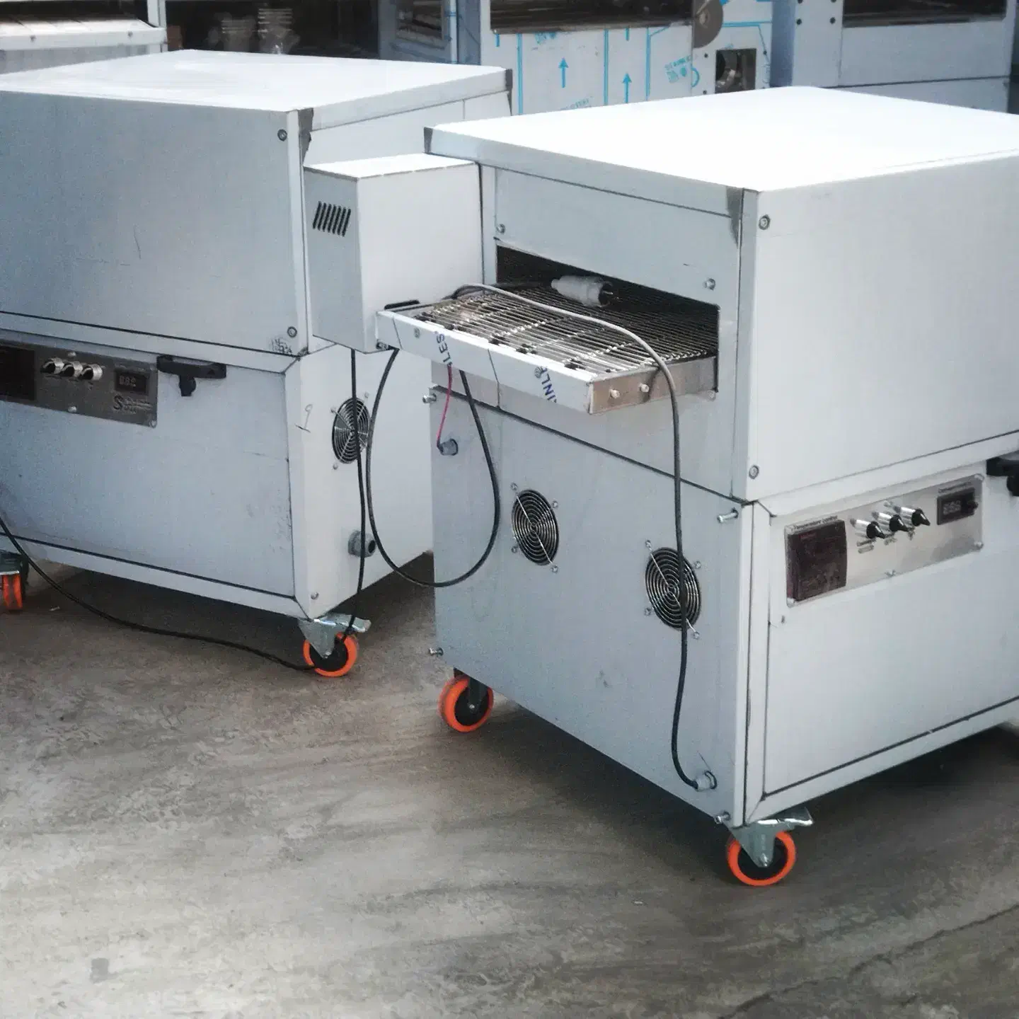 تو لید فرریلی فرپیتزا نوژن سرخ کن فر ریلی|کافیشاپ و رستوران|چهاردانگه (تهران), |دیوار