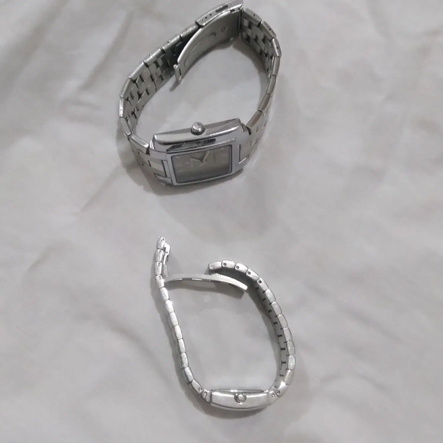 ساعت نو|ساعت|شاهرود, |دیوار