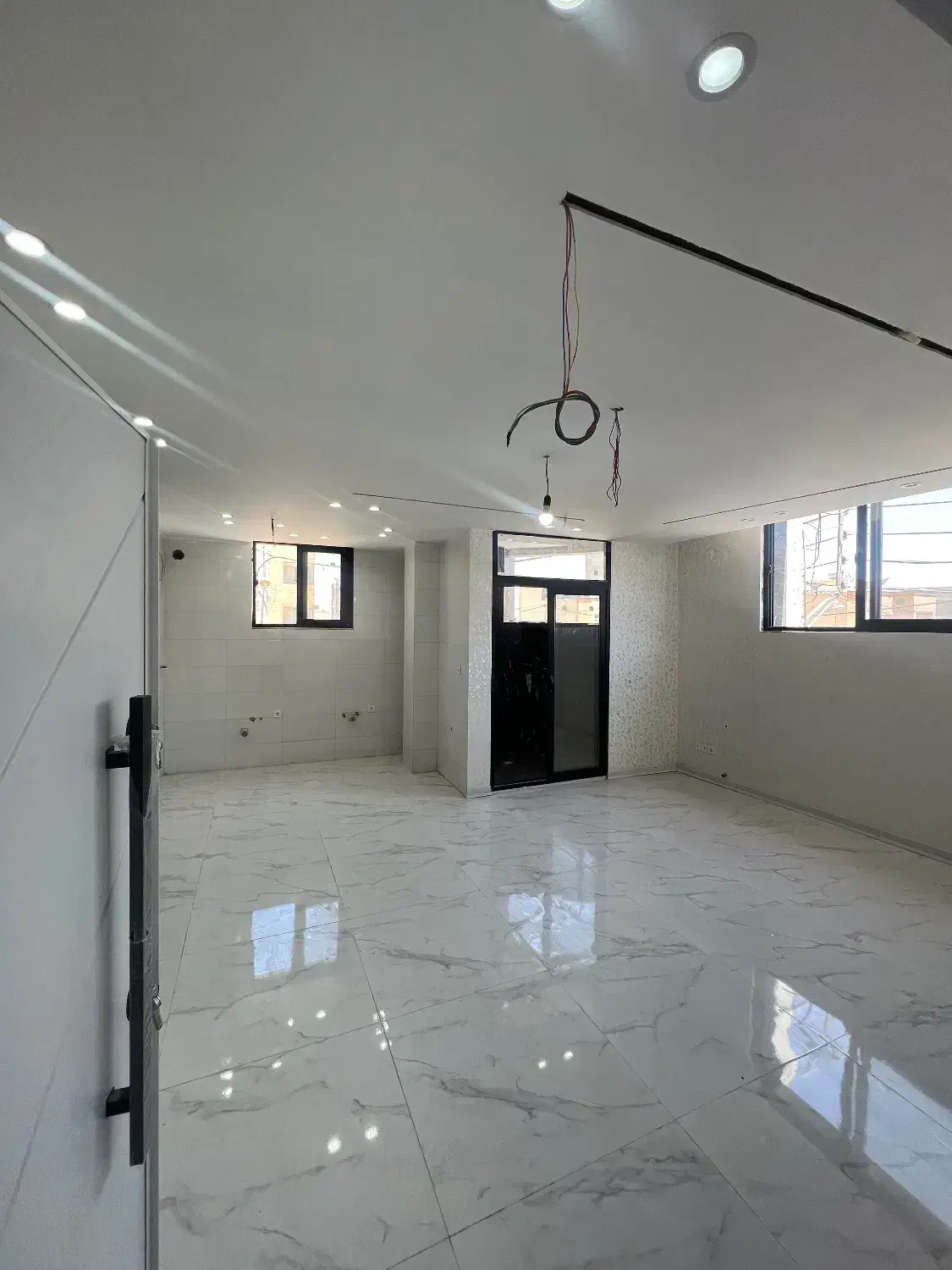 شهرک میلاد/ صفر/ وام‌دار/ ۸۵ متر جنوبی/ فول|فروش آپارتمان|شاهین‌شهر, شهرک میلاد|دیوار