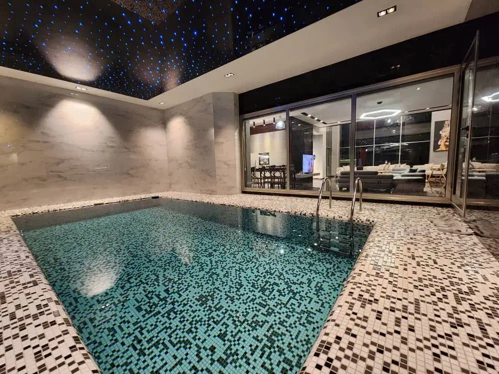 **ویلا مدرن ۴خواب استخرداربیلیاردسیستم در متلقو|اجارهٔ کوتاه‌مدت ویلا و باغ|سلمان‌شهر, |دیوار