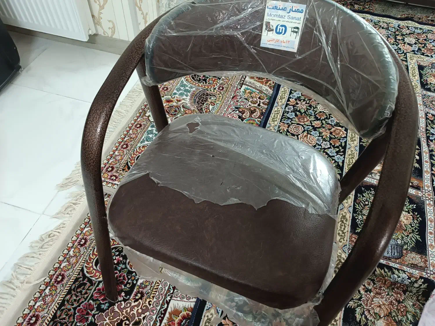 صندلی|صندلی و نیمکت|زاهدان, |دیوار