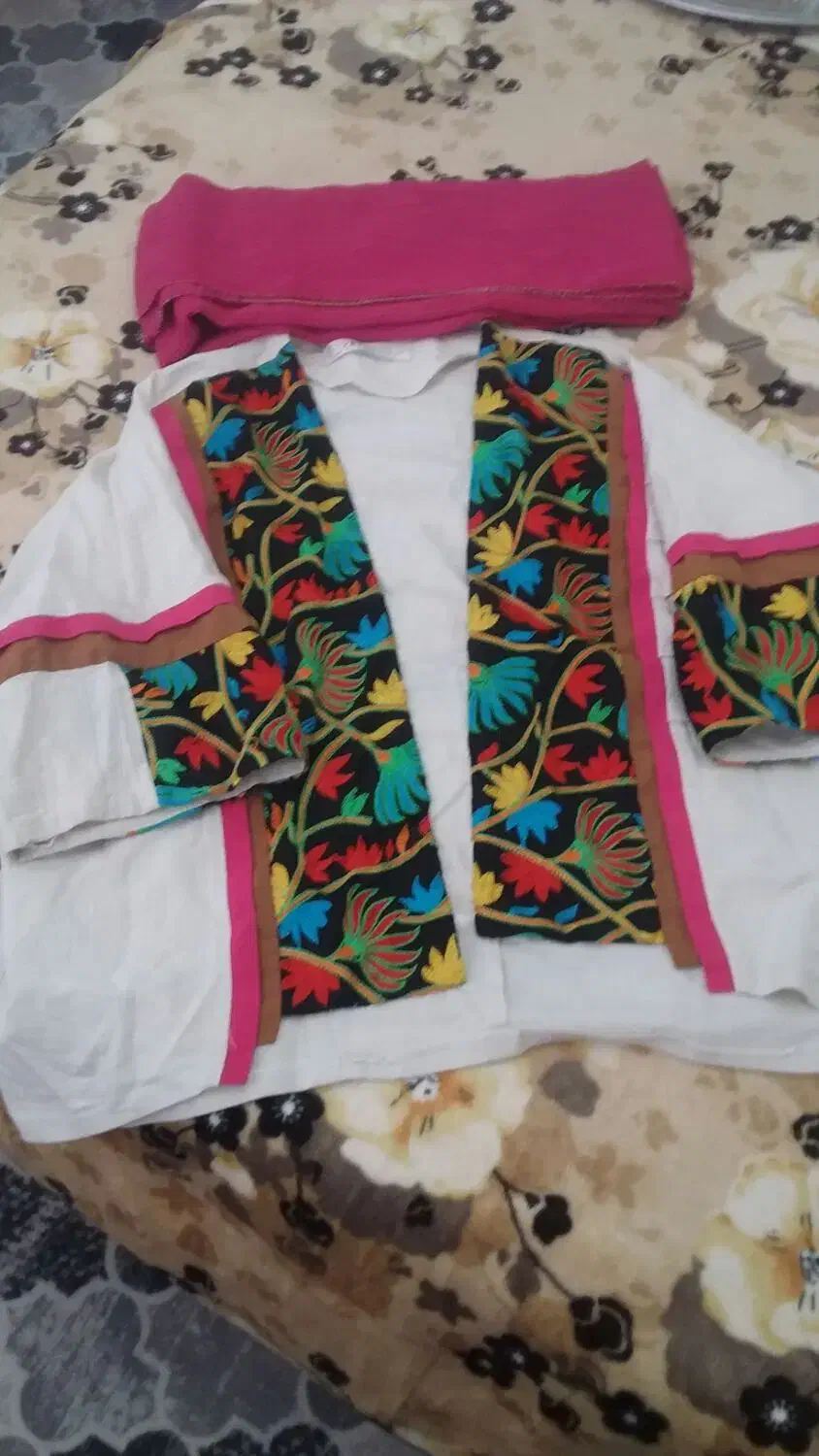 مانتو و شال|لباس|همدان, |دیوار