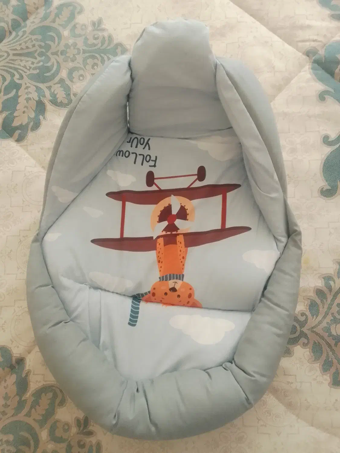 قنداق سویئسی|کفش و لباس بچه|خوانسار, |دیوار