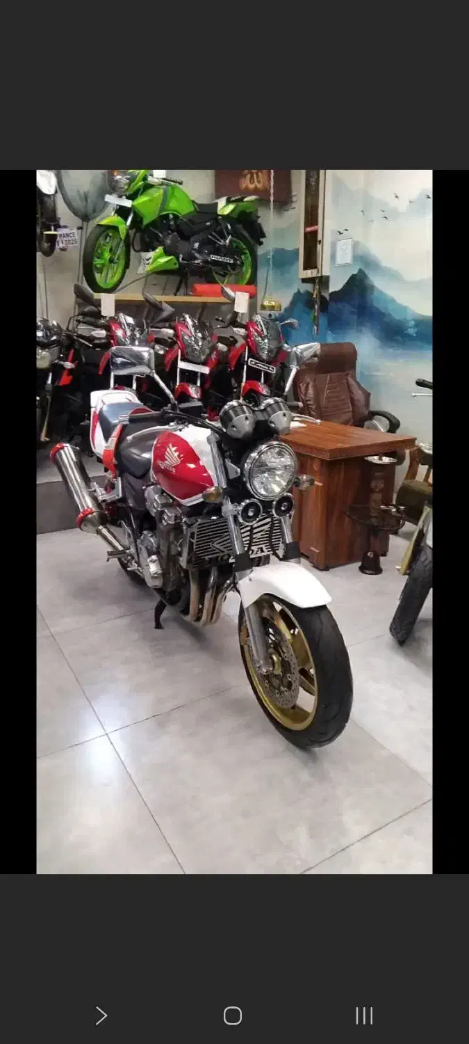 موتور سی بی ۱۳۰۰سندcb1300 سوتی مدل 2006 سنگین|موتورسیکلت|تهران, خرمشهر|دیوار