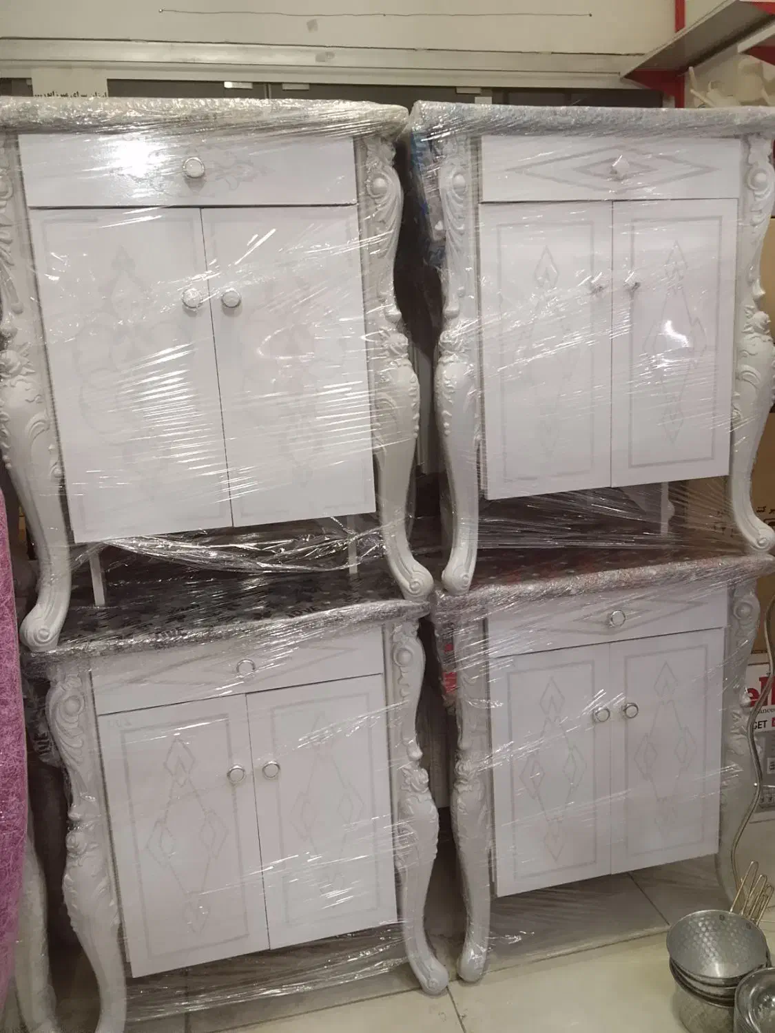 حراج جا پیاز و سیب زمینی و میز اتو کمدی|اتو و لوازم اتو|الشتر, |دیوار