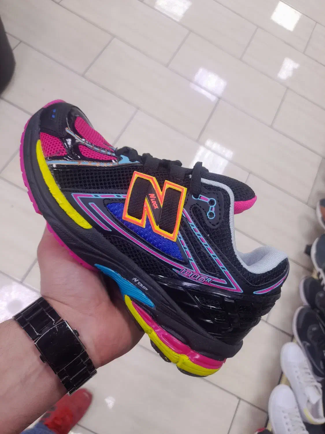 کتونی تک و عمده یک سوم قیمت بازار|کیف، کفش، کمربند|فلارد, |دیوار