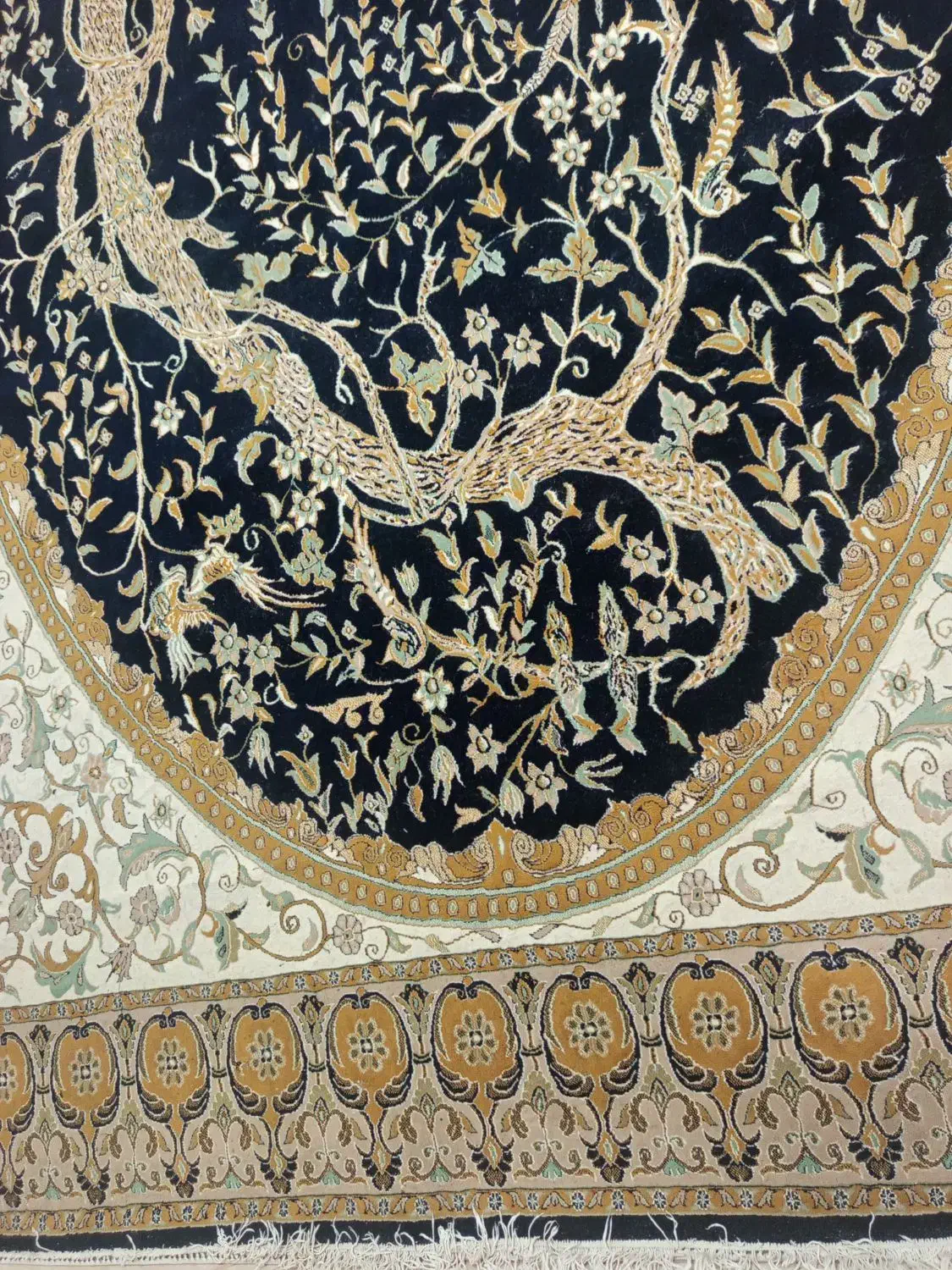 فرش دوازده متری|فرش|قم, بنیاد|دیوار