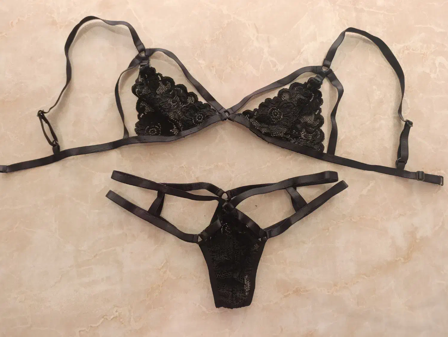 لباس خواب زنانه و نو|لباس|مشکیندشت, |دیوار