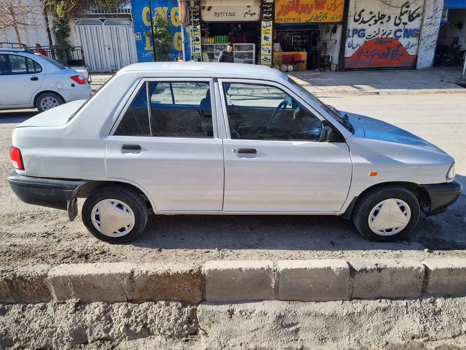 پراید۱۳۱مدل۹۸ تک برگ سند|خودرو سواری و وانت|داراب, |دیوار