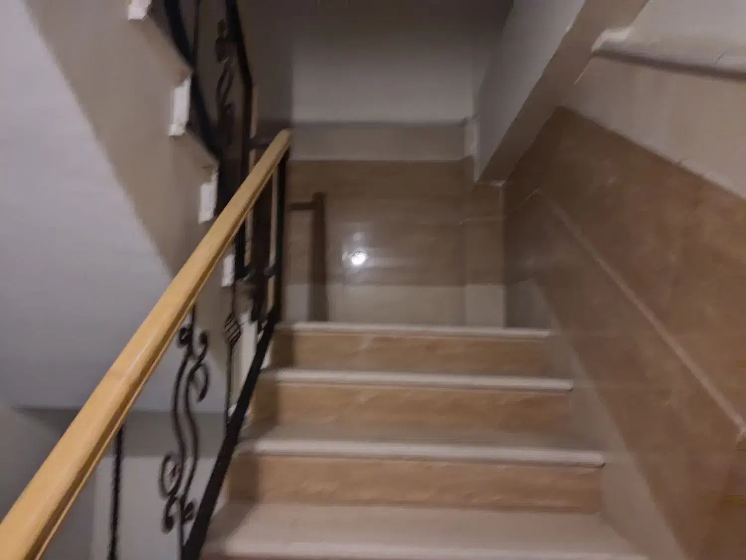 اجاره آپارتمان ۶۵ متر دو خوابه فول جنت آباد مرکز