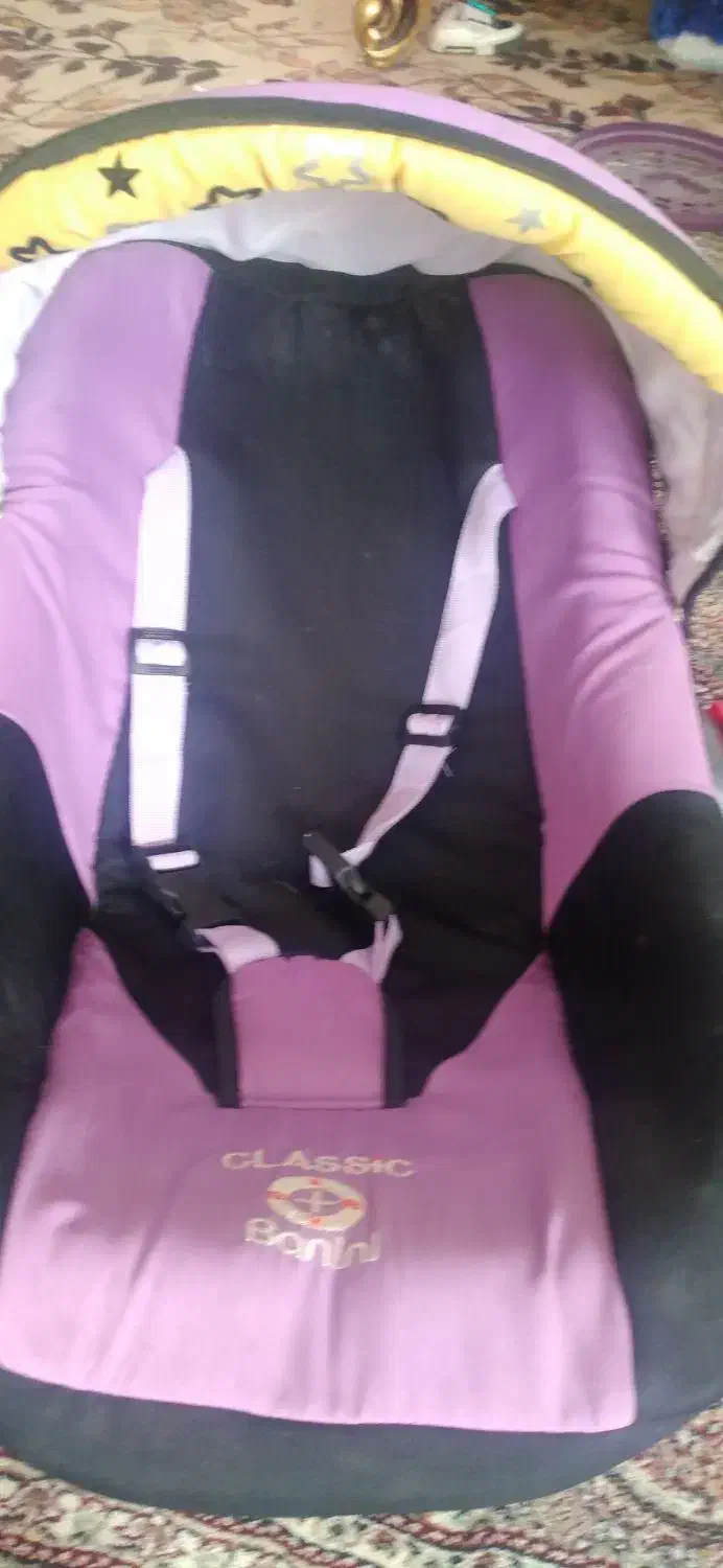 کریر همراه با کیف|اسباب و اثاث بچه|ارومیه, |دیوار