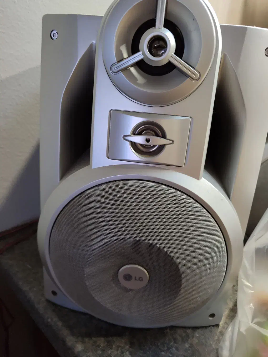 ضبط صوت قدیمی LG اصلی|سیستم صوتی خانگی|کیش, |دیوار
