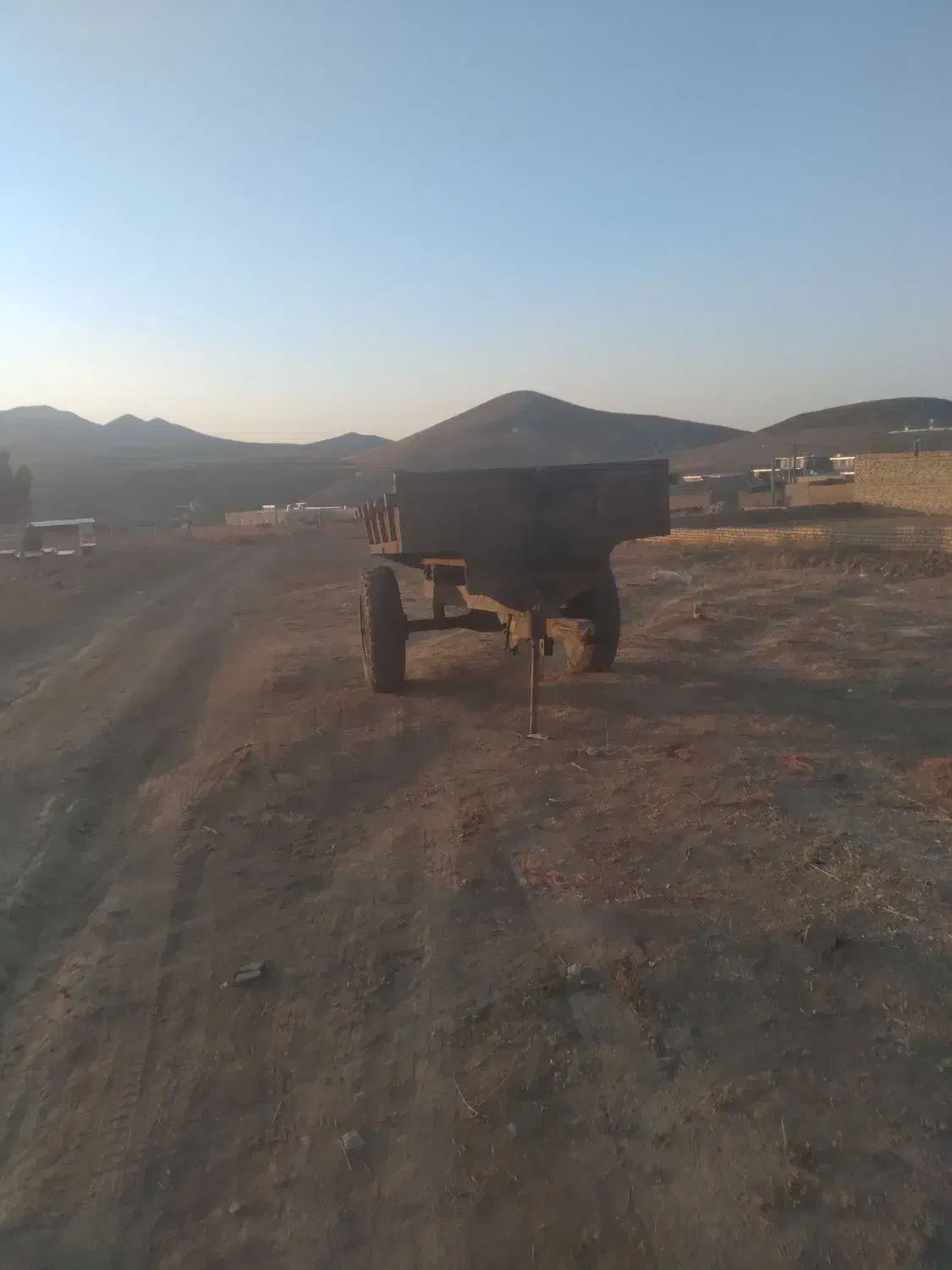 تریلی وادوات کشاورزی|قطعات یدکی و لوازم جانبی|صائین قلعه, |دیوار