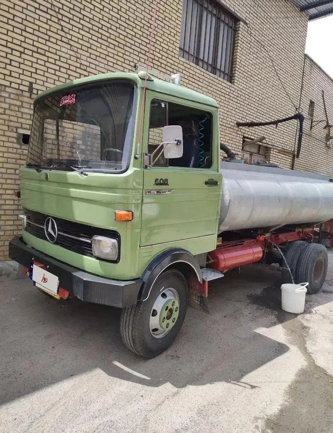 خاور 608|خودرو سنگین|قم, نیروگاه|دیوار