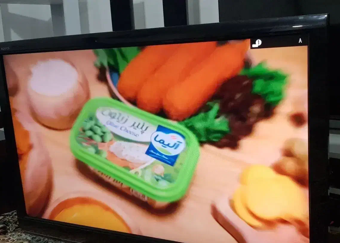 تلویزیون الجی ۴۲ اینچ اصل کرهای|تلویزیون و پروژکتور|بروجرد, |دیوار