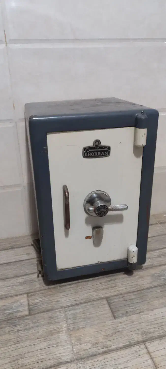 گاو صندق خرم|دفتر کار|نسیم‌شهر, |دیوار