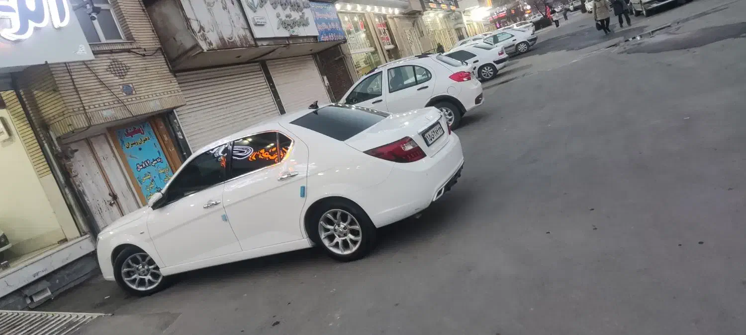 دنا پلاس توربو اتومات|خودرو سواری و وانت|لنجان, |دیوار