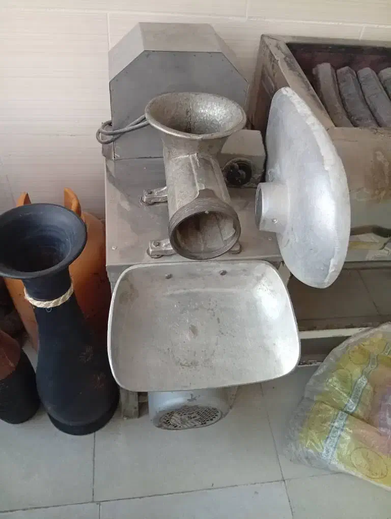 وسایل آشپزخانه صنعتی|کافی‌شاپ و رستوران|خانمیرزا, |دیوار