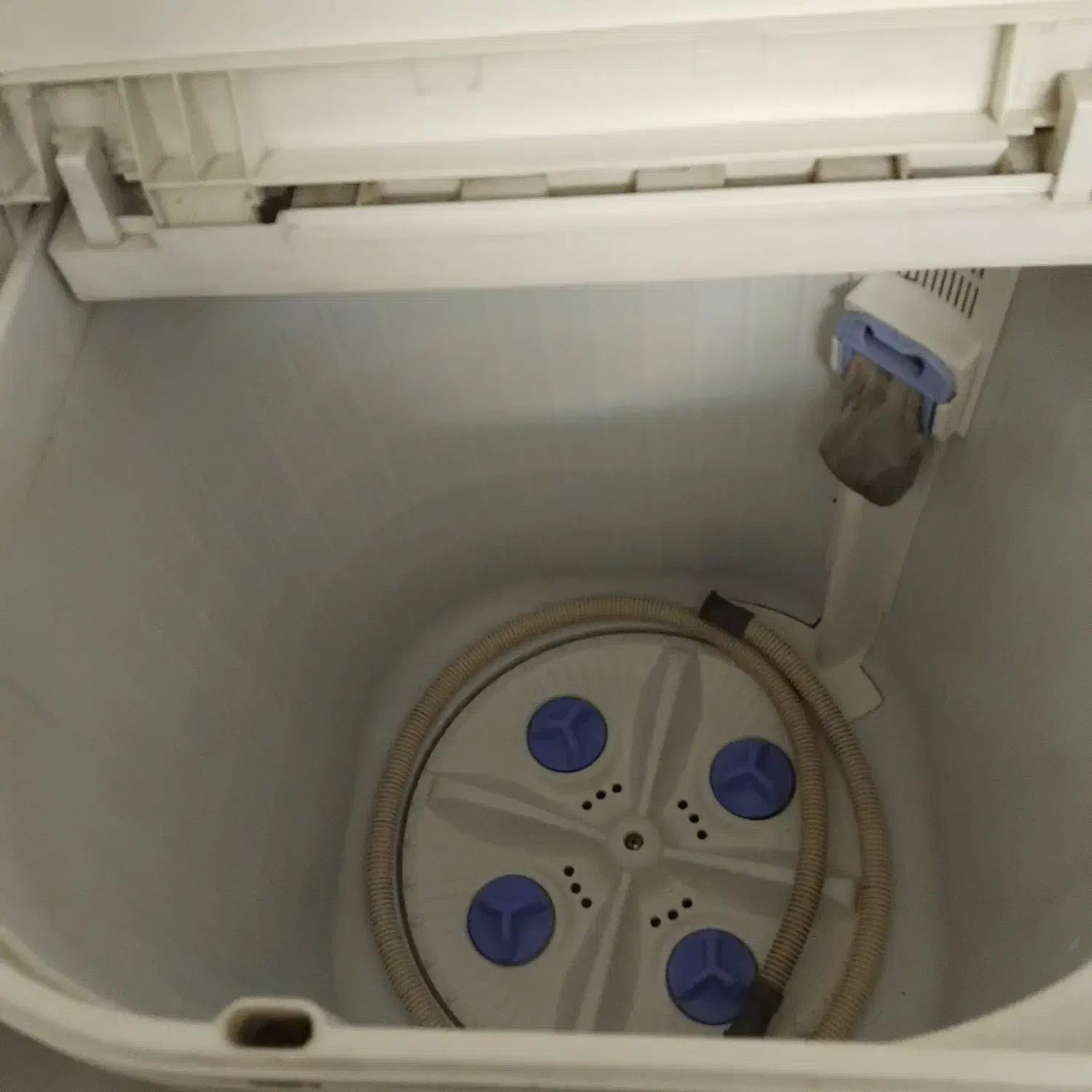 فروش|ماشین لباسشویی و خشک‌کن لباس|تهران, شهرک فردوس (حسینی)|دیوار