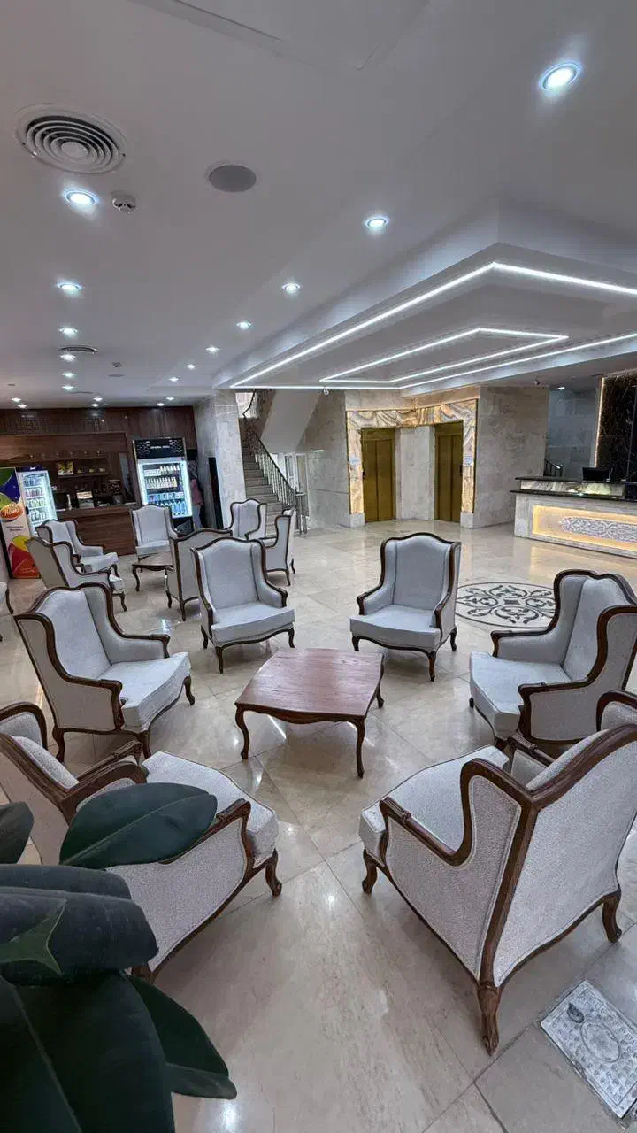 لاوان ، تضمین کیفیت برای خاص پسندان|اجارهٔ کوتاهمدت آپارتمان و سوئیت|مشهد, آیت الله خامنهای|دیوار