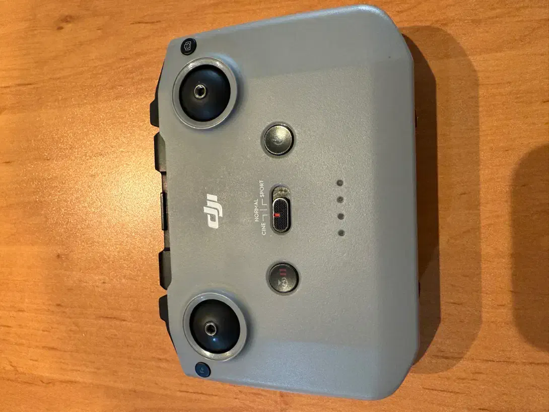 فروش هلیشات ایر ۲|دوربین عکاسی و فیلم‌برداری|شیراز, معالی‌آباد|دیوار